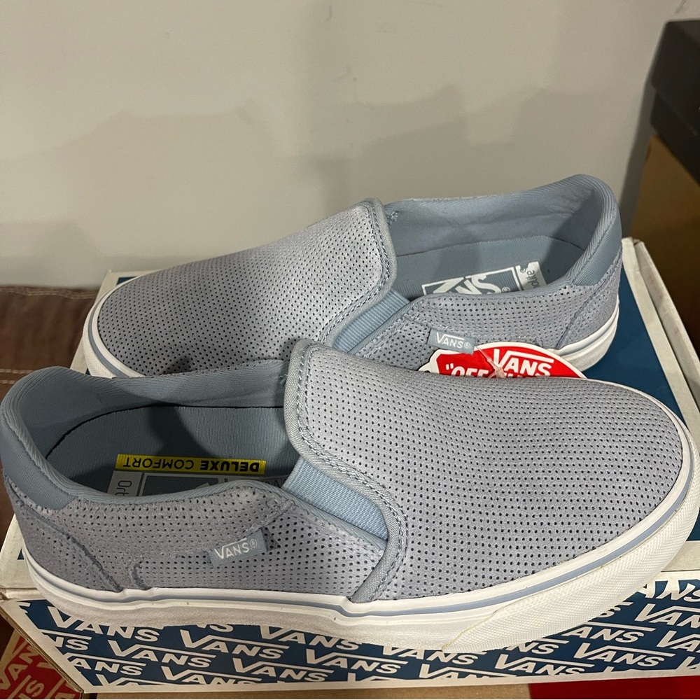 New NIB VANS ASHER DELUXE SUEDE SNEAKERS SHOES SLIP ONS 8M ladies